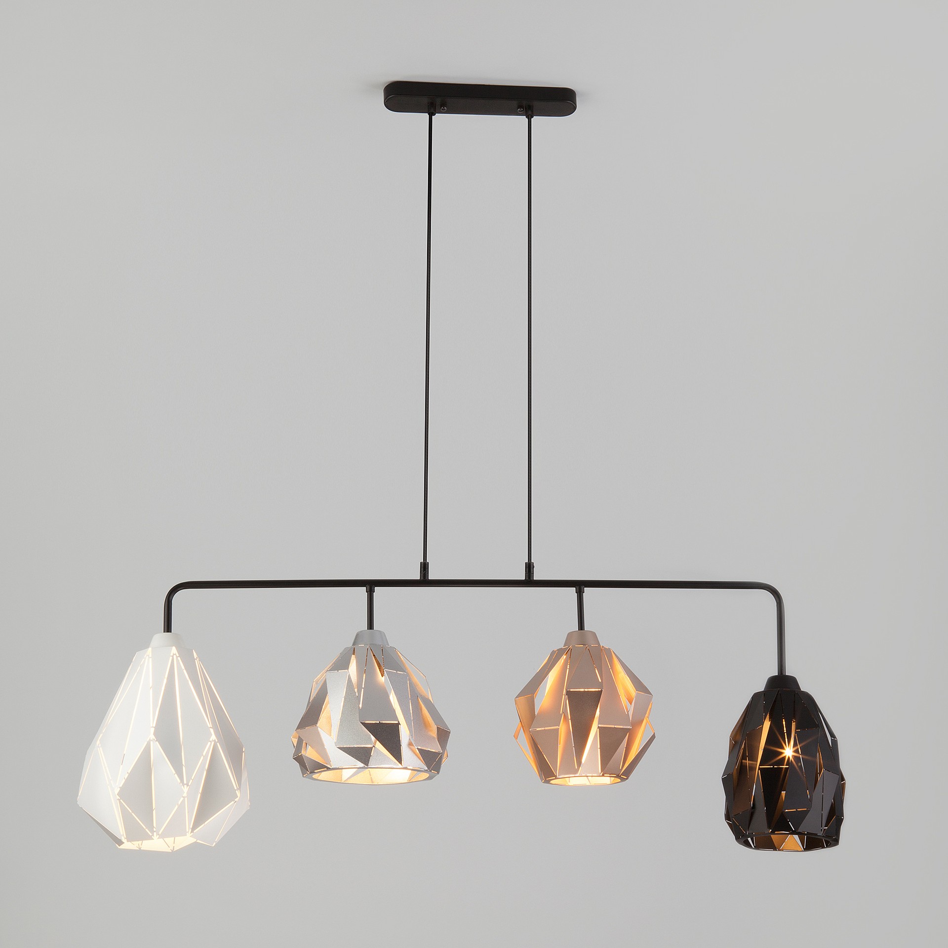 Светильник подвесной Eurosvet Moire 50090/4 черный Smart