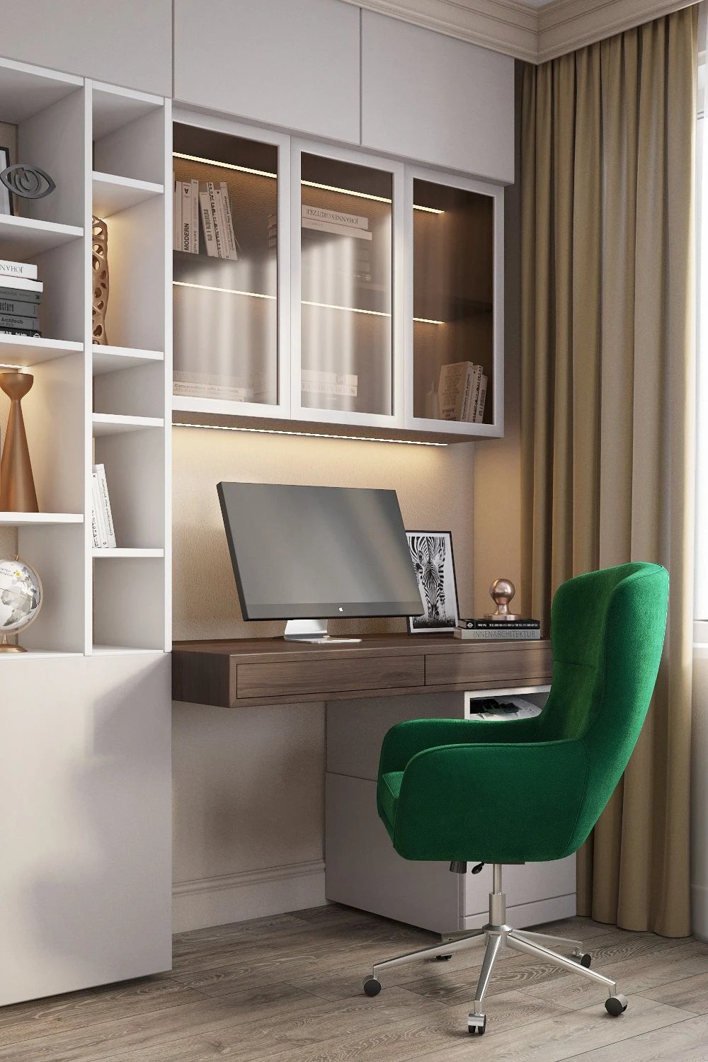 ШКАТУЛКА С ИЗУМРУДАМИ