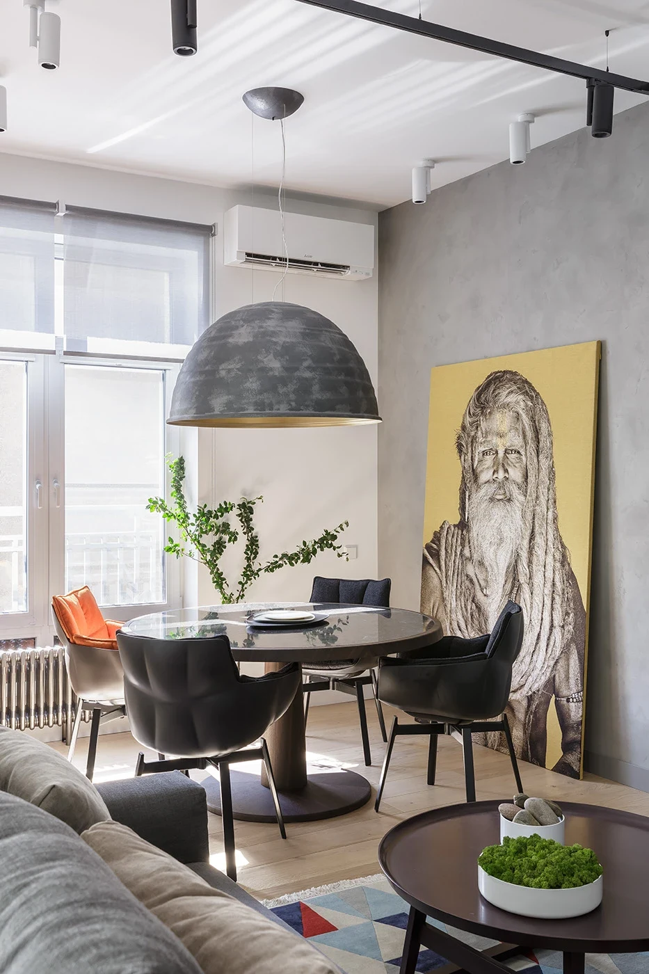 МИНИМАЛИСТИЧНАЯ КВАРТИРА НА ВАСИЛЬЕВСКОМ ОСТРОВЕ