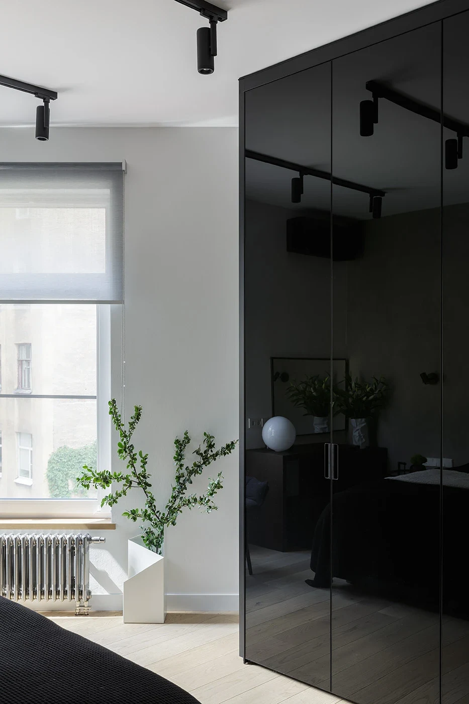 МИНИМАЛИСТИЧНАЯ КВАРТИРА НА ВАСИЛЬЕВСКОМ ОСТРОВЕ