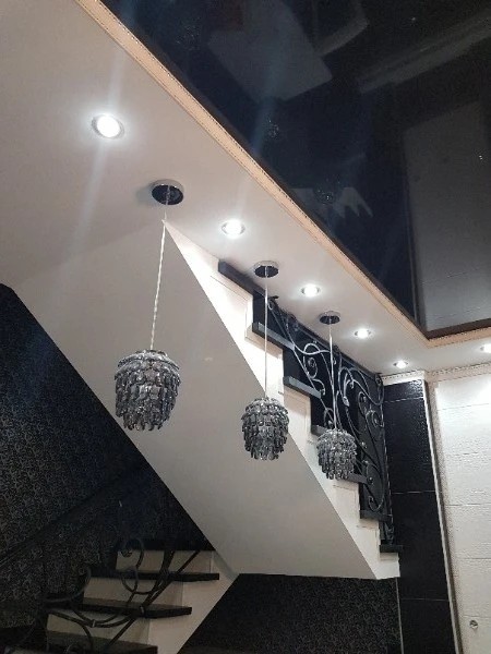 Университетская коттедж