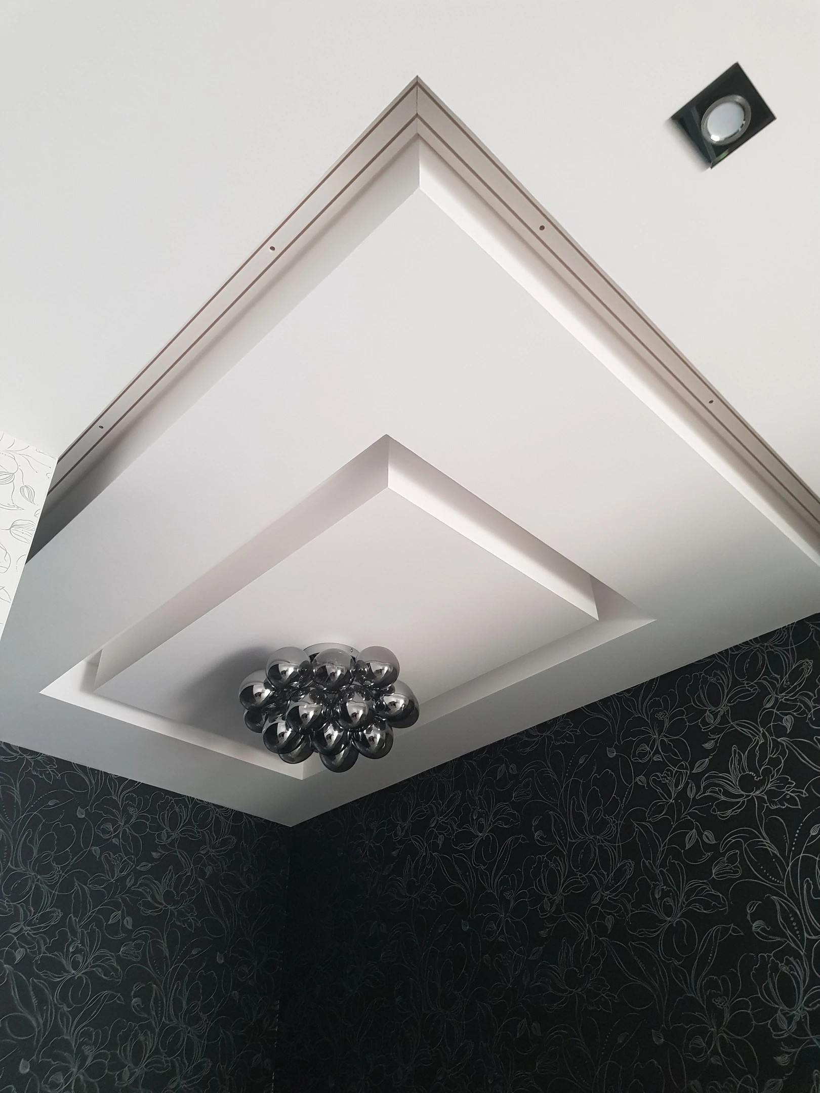 Университетская коттедж