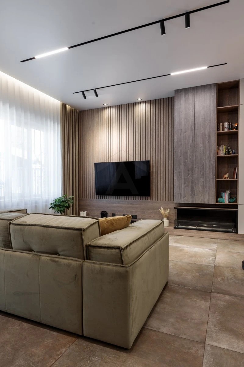 Частный дом