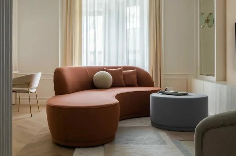 СВЕТЛАЯ КВАРТИРА 106 КВ.М. В ЕКАТЕРИНБУРГЕ