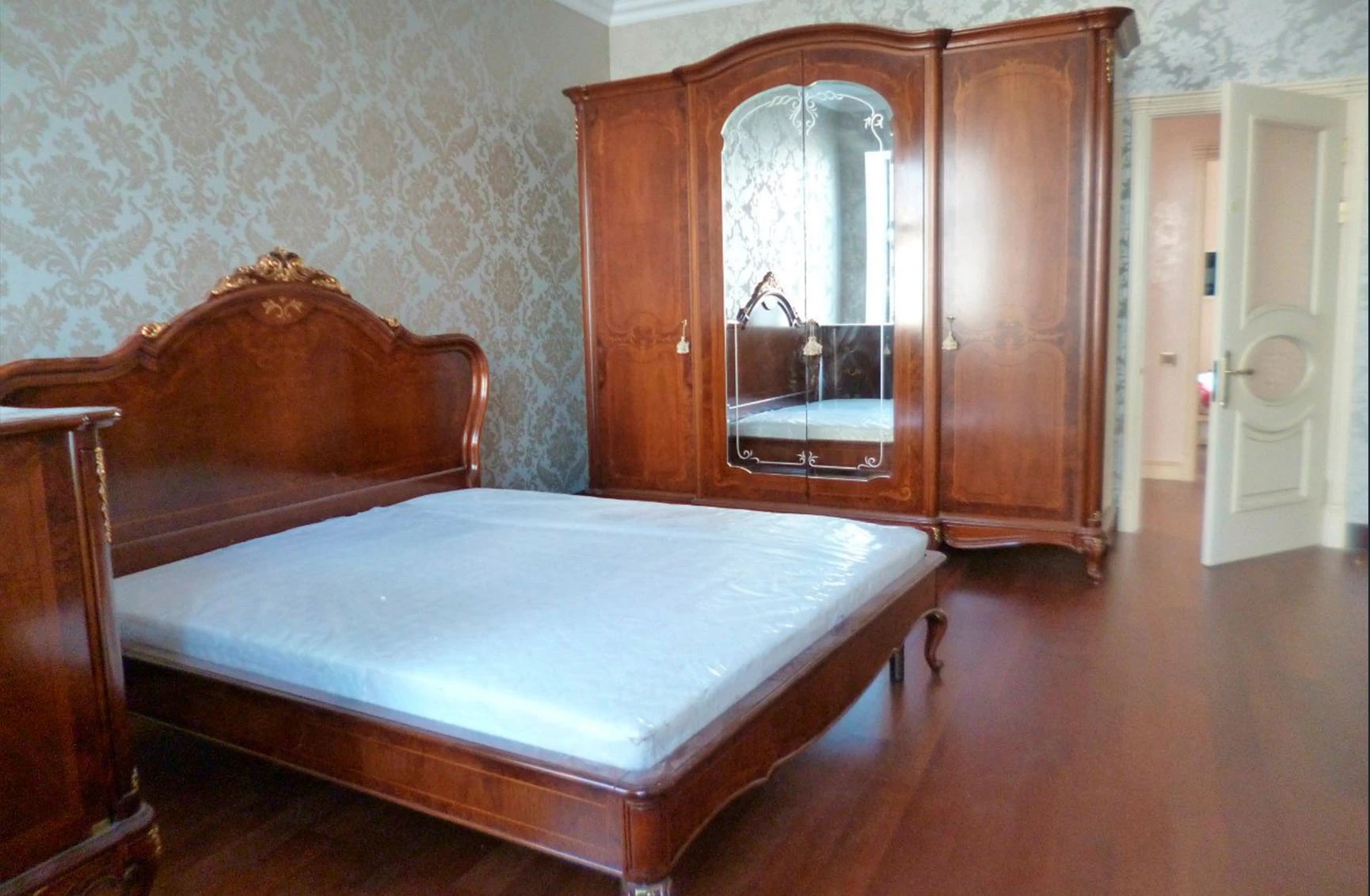 Грибоедова 24