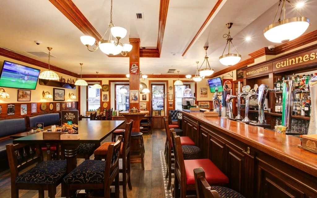 Ирландский ПАБ "Три Бочки"