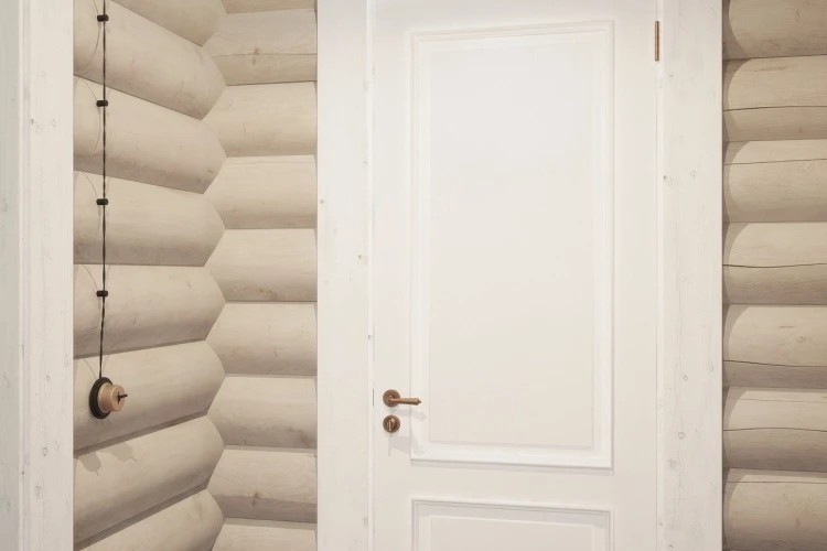 БРЕВЕНЧАТЫЙ ДОМ