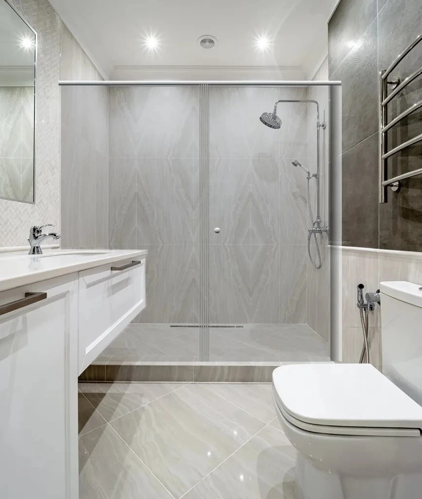 Дизайнерский ремонт 2-к квартиры на Морском проспекте