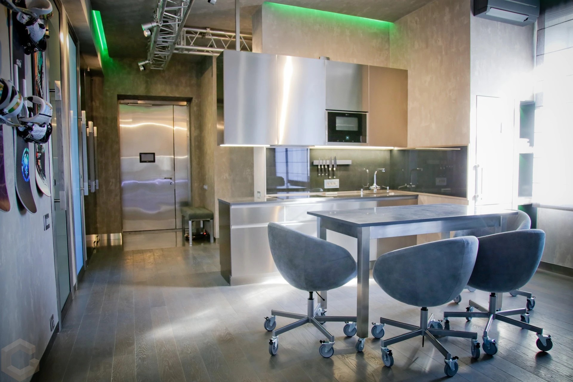 Квартира Серафимовича