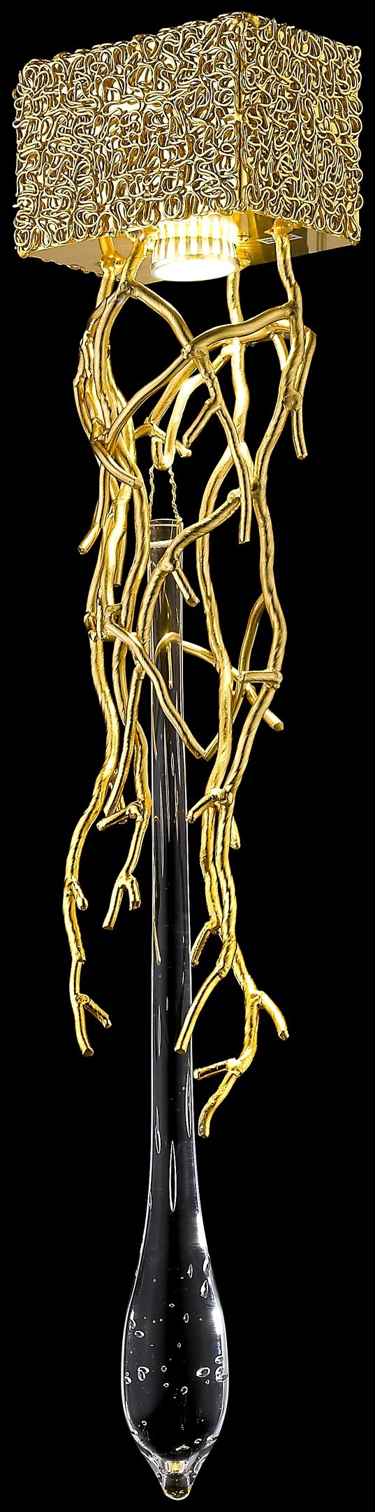 Настенное бра Wertmark Divina WE186.01.401