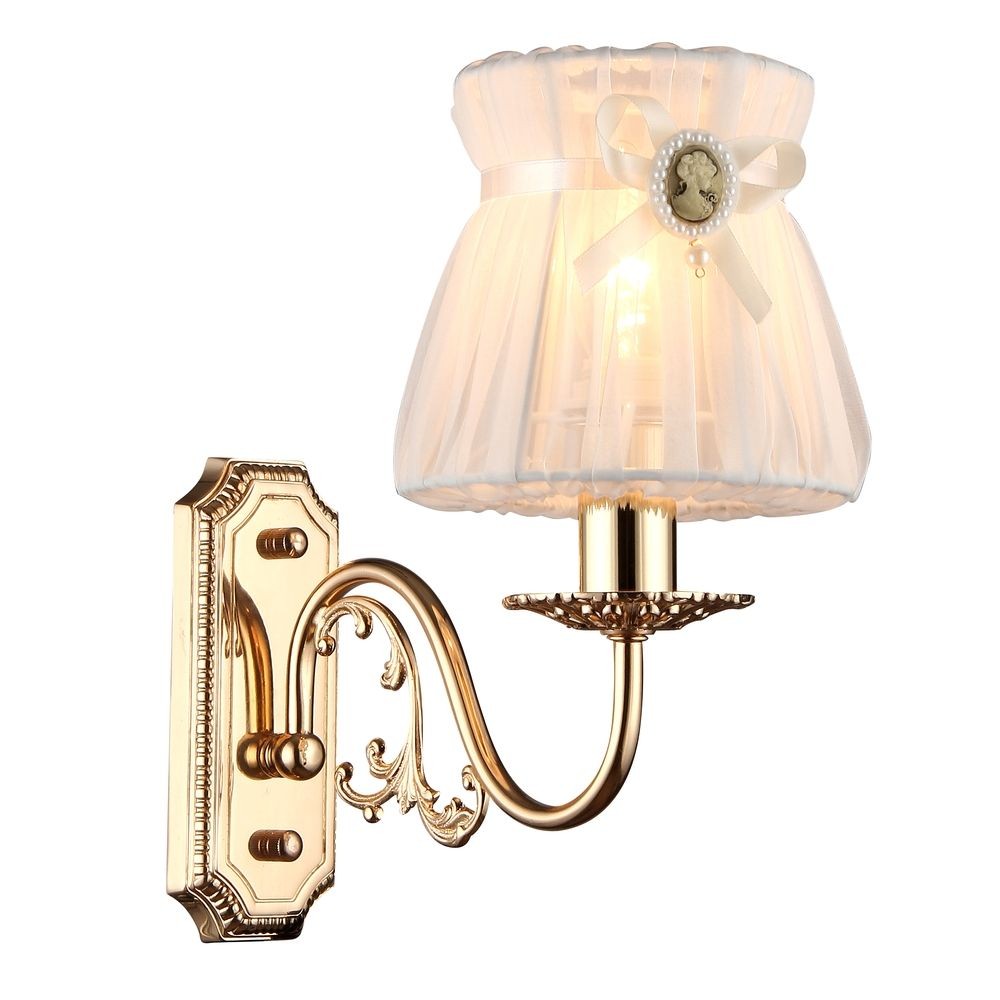 Настенное бра Maytoni Cameo ARM324-01-G