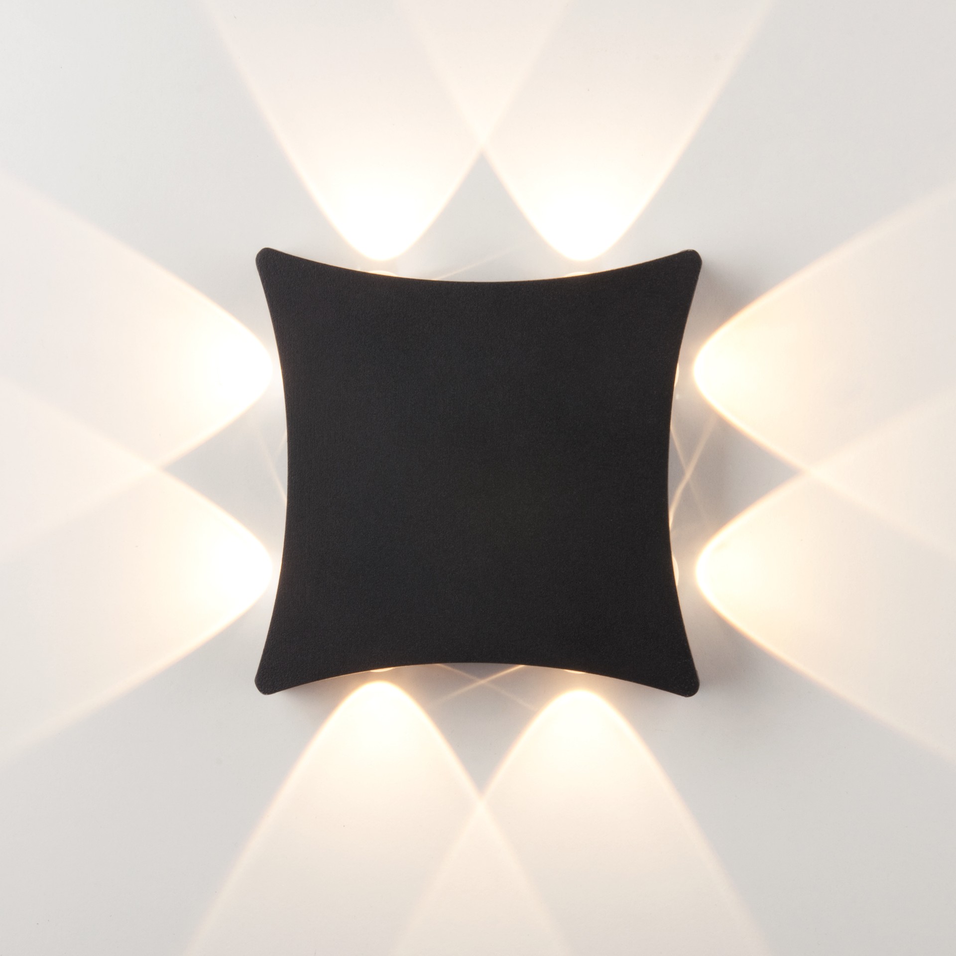 Уличный настенный светильник Elektrostandard 1631 TECHNO LED 1631 TECHNO LED Чёрный