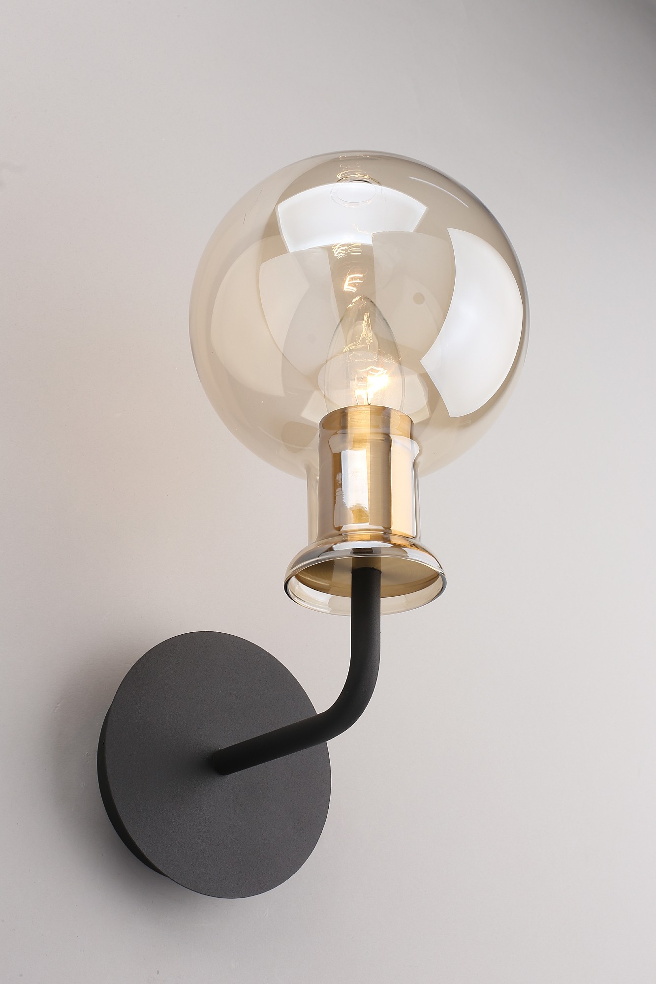 Настенное бра Aployt Rozet APL.902.01.01