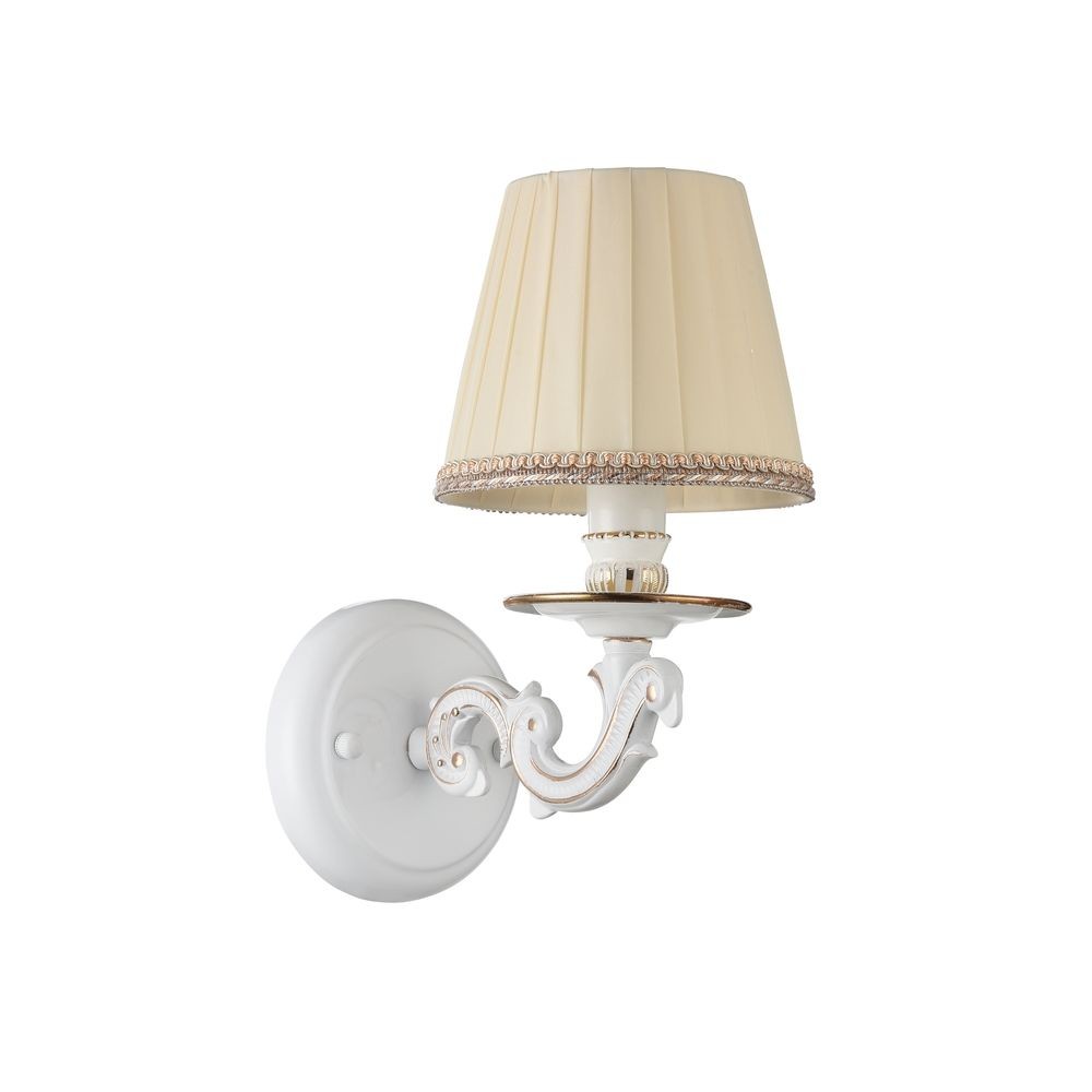 Настенное бра Maytoni Torrone ARM376-01-W