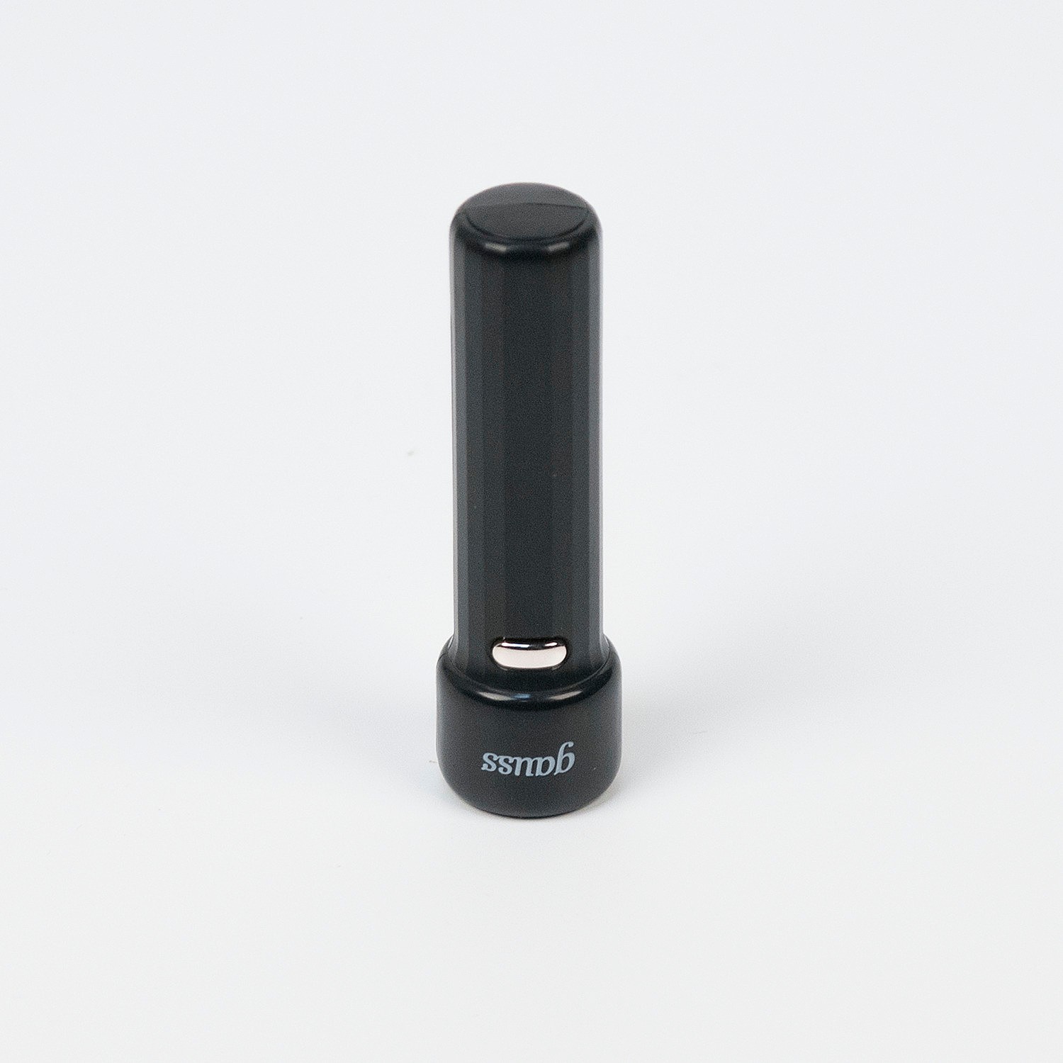 Фонарик Gauss Фонарь ручной GF202