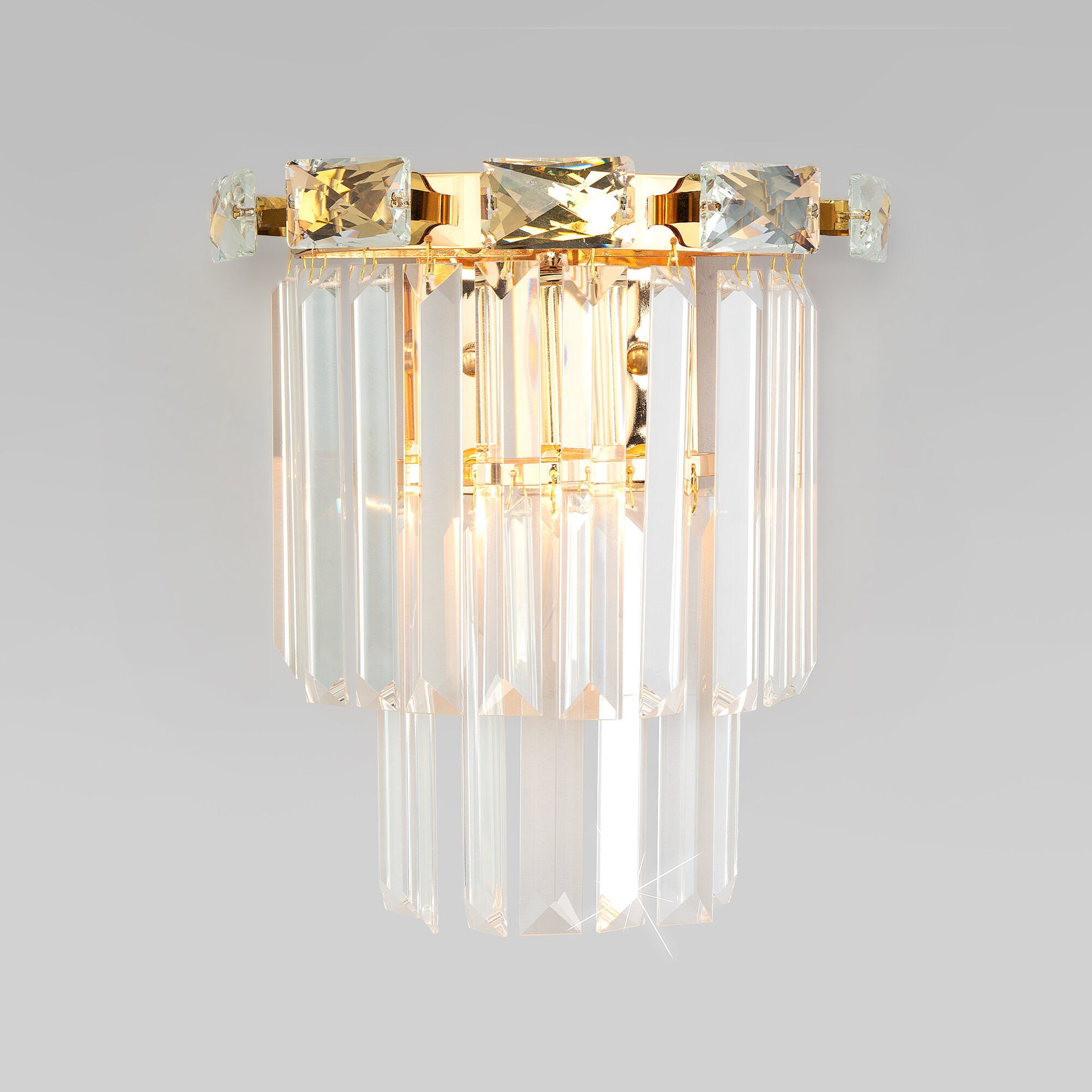 Настенное бра Eurosvet Elegante 10130/1 золото/прозрачный хрусталь Strotskis