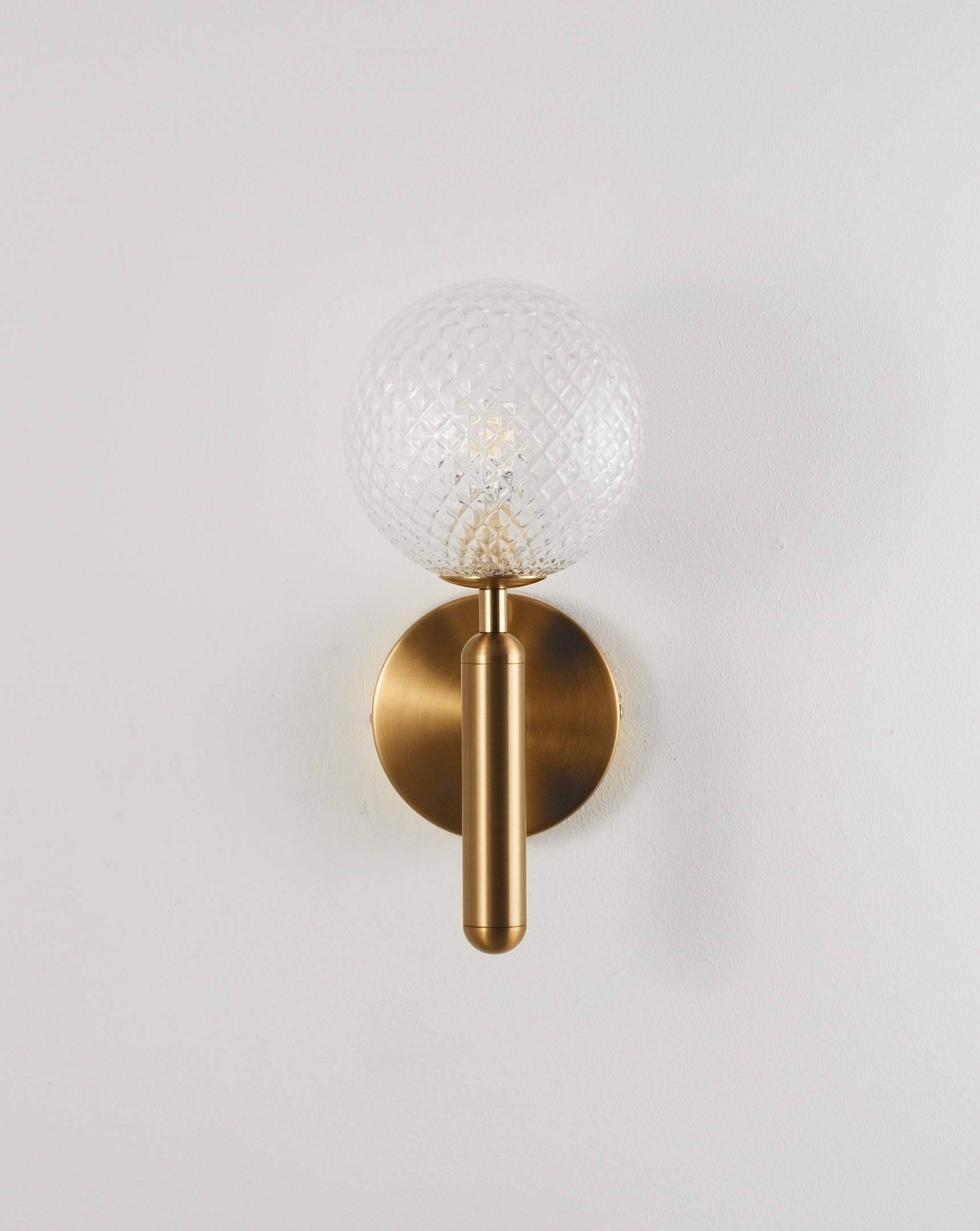 Настенное бра Moderli Covey V11414-1W