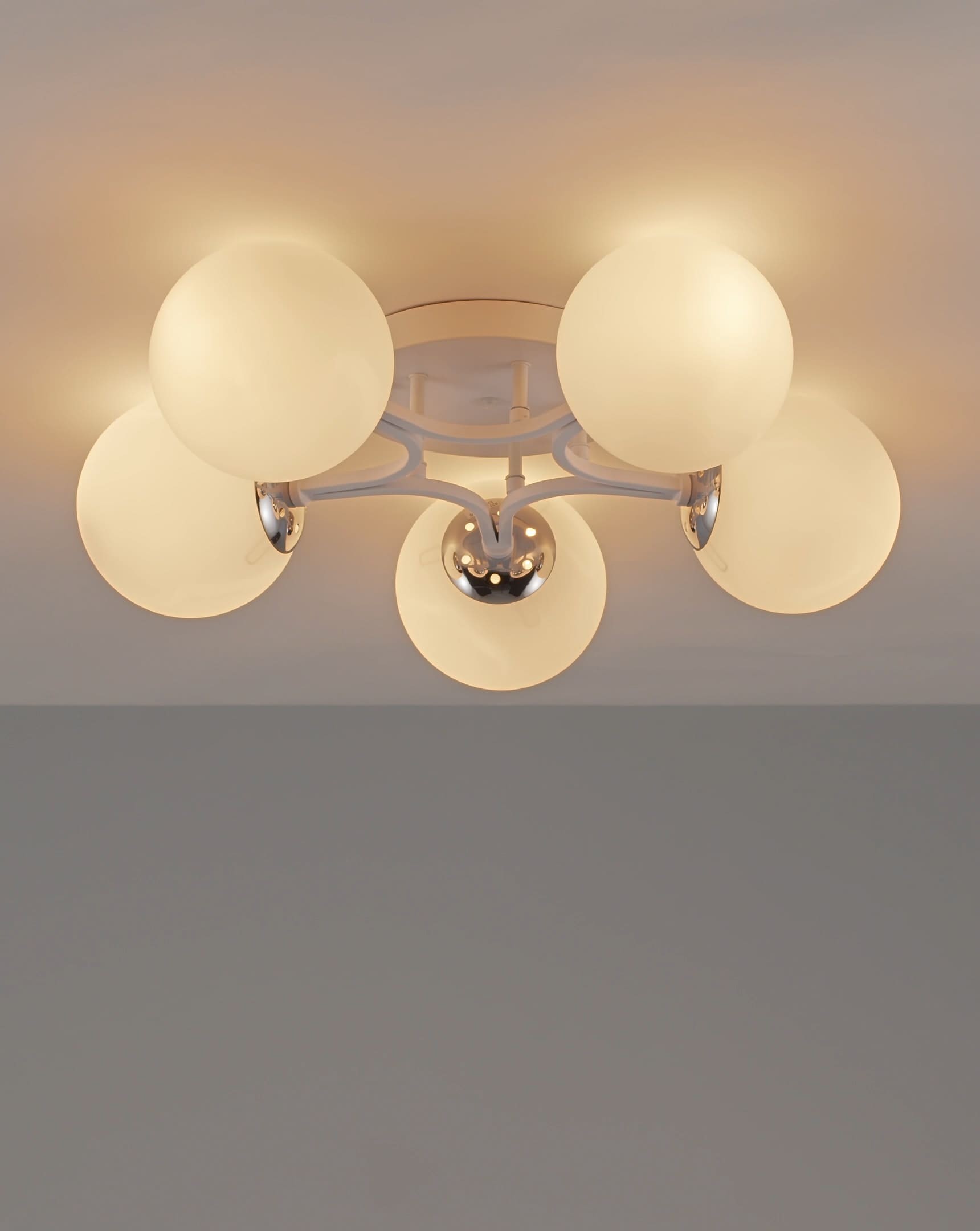 Потолочная люстра Moderli Circle V1152-5C