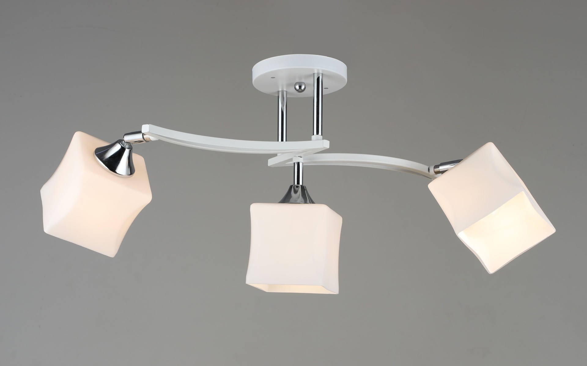 Потолочная люстра Мелодия Света Еврокаркасы 000060400