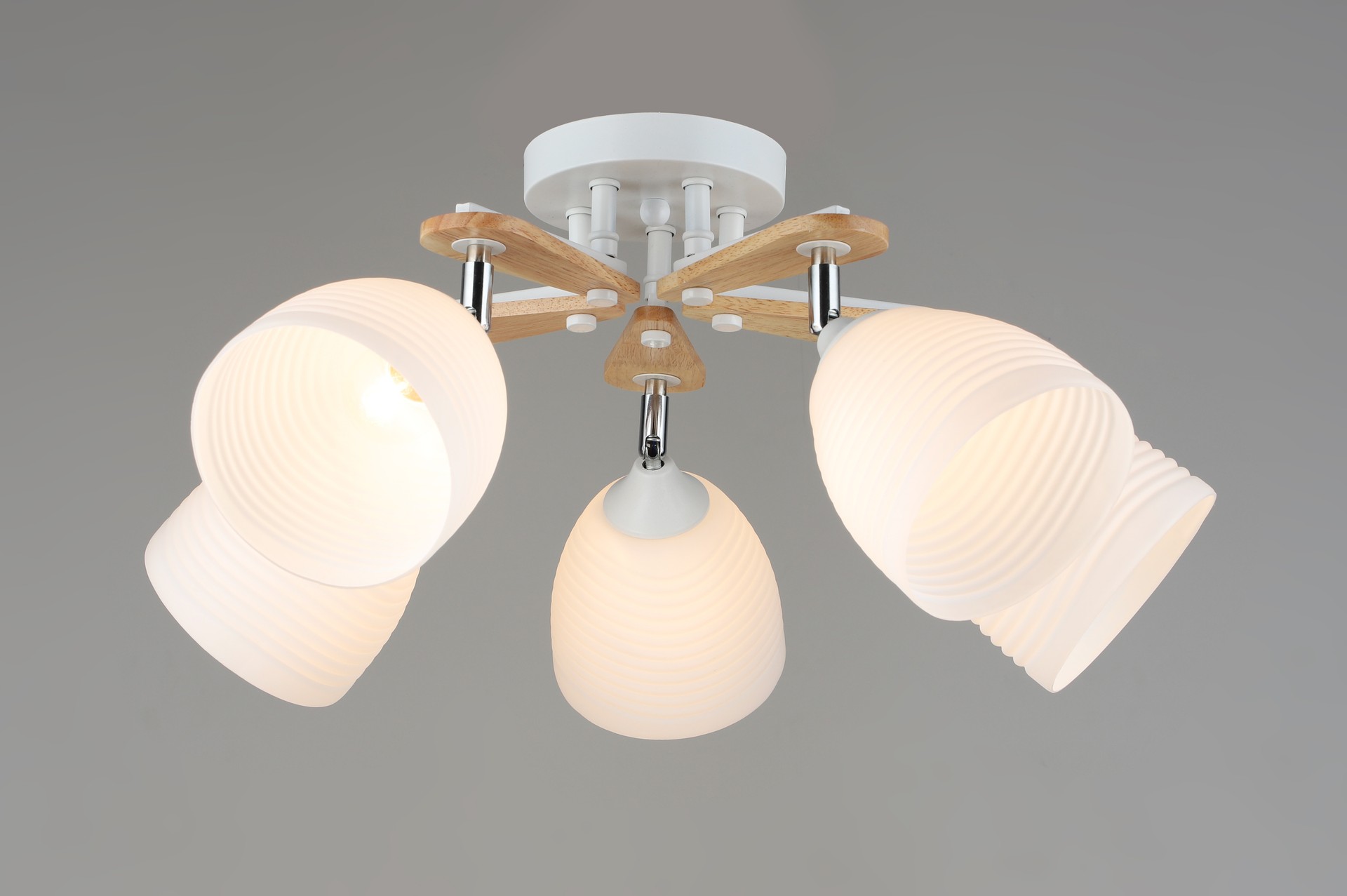 Потолочная люстра Мелодия Света Cold light 000060406