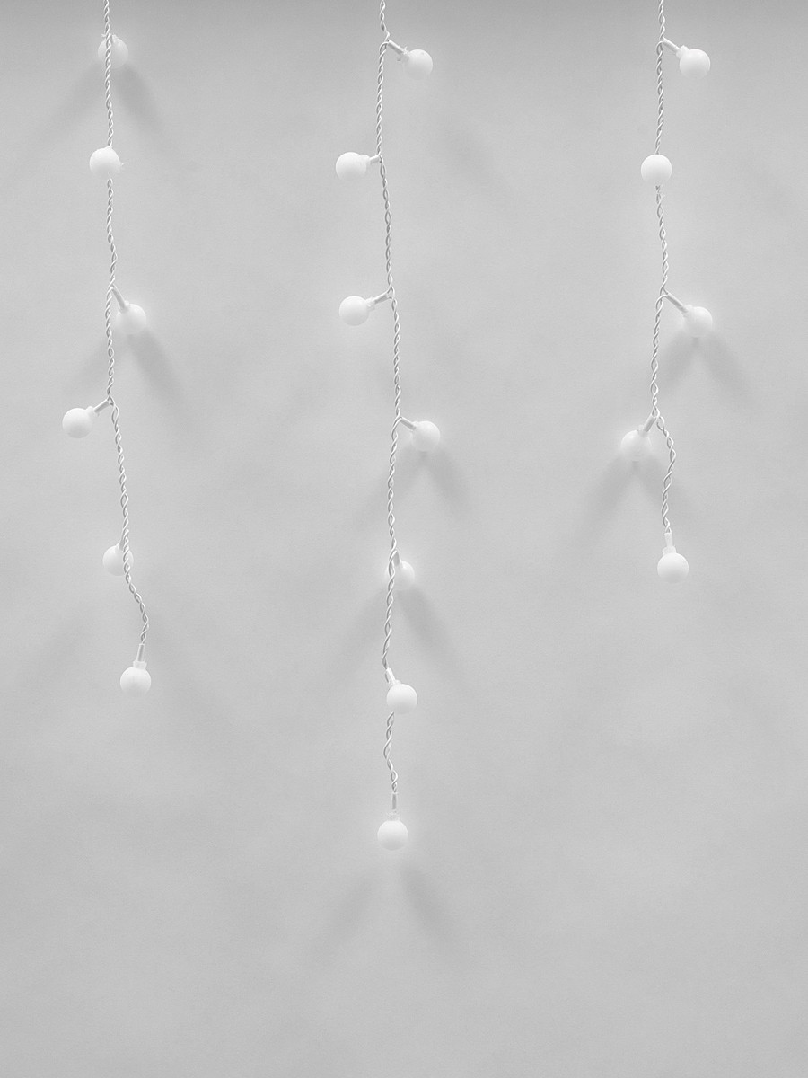 Занавес светодиодный фигурный с контроллером «Радуга» Uniel ULD-E2405-100/DTA MULTI IP20 RAINBOW