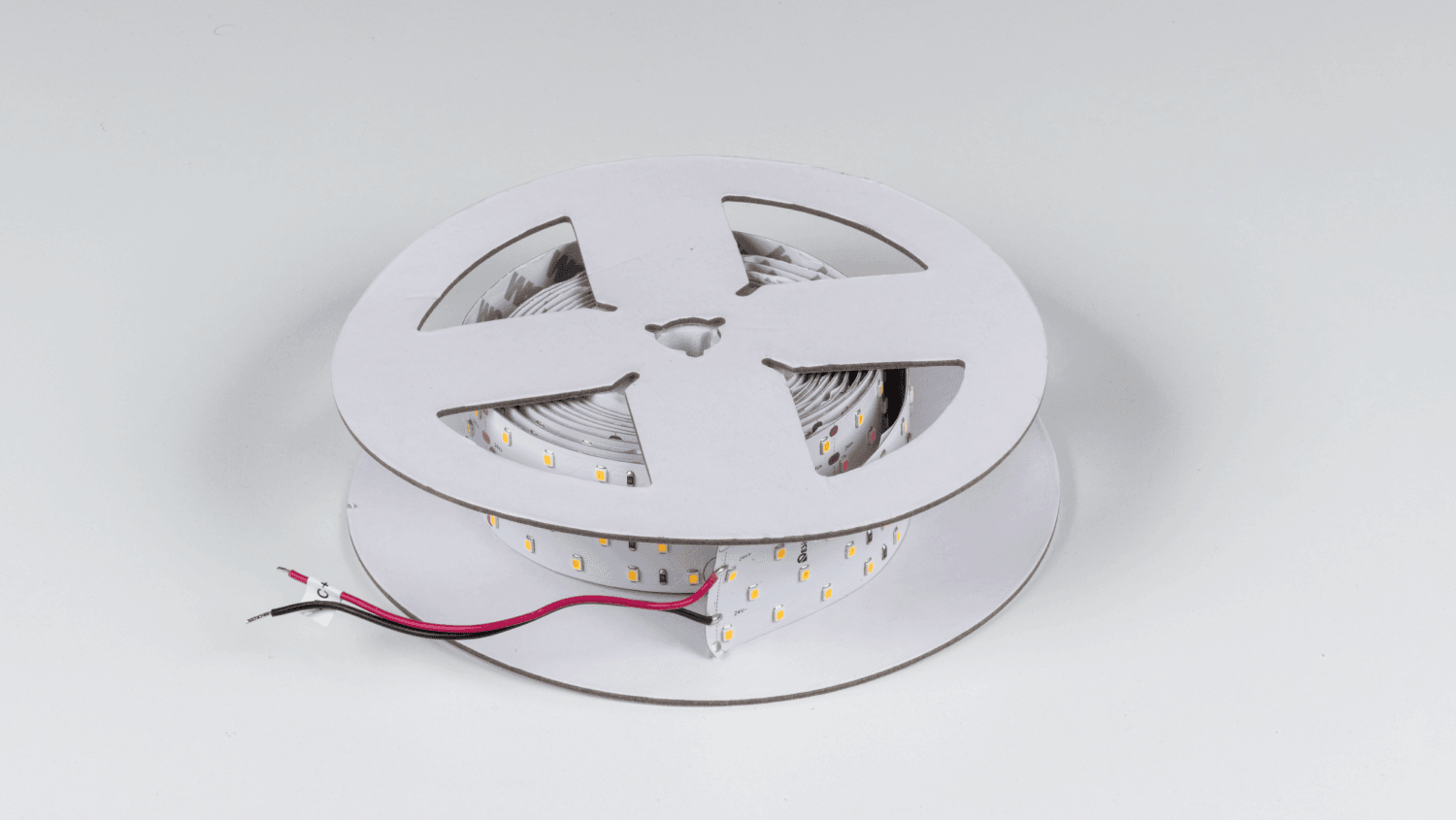 LED лента SWG DesignLed DSG2280 DSG2280-24-WW-33