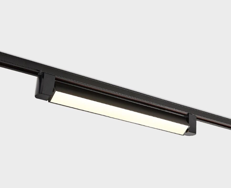 Трековый светильник Italline IT08 IT08-8030 black 4000K