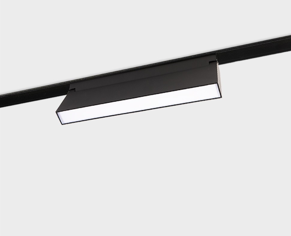 Трековый светильник Italline IT012-5024 black 3000K