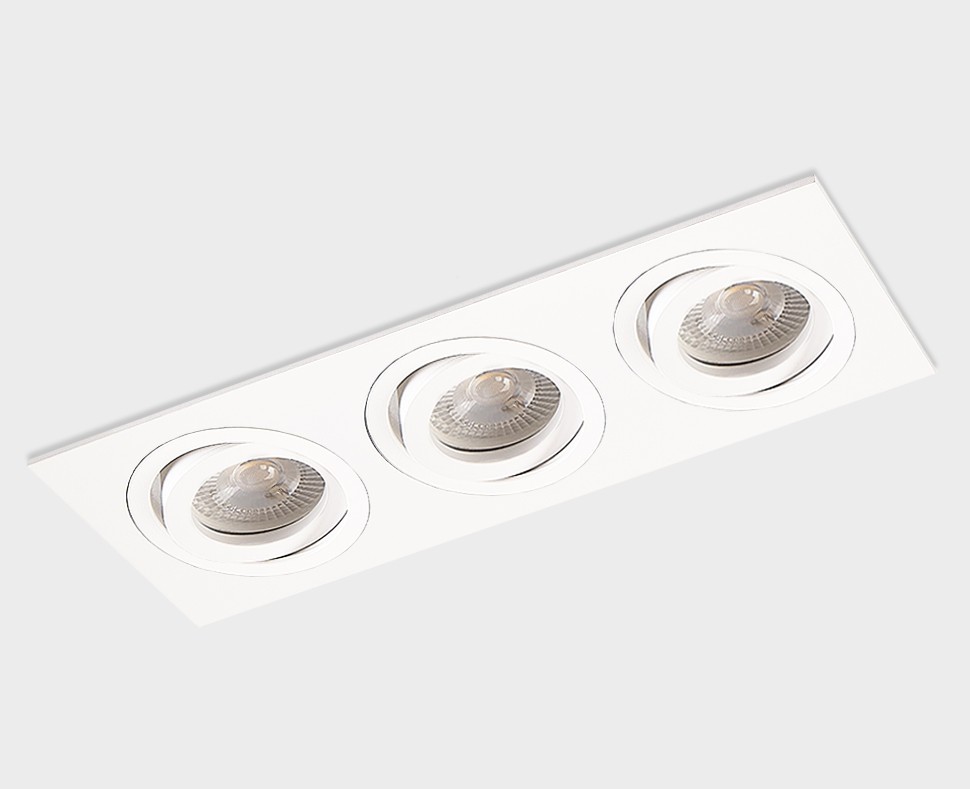 Встраиваемый светильник Italline SAG 03 SAG303-4 white/white