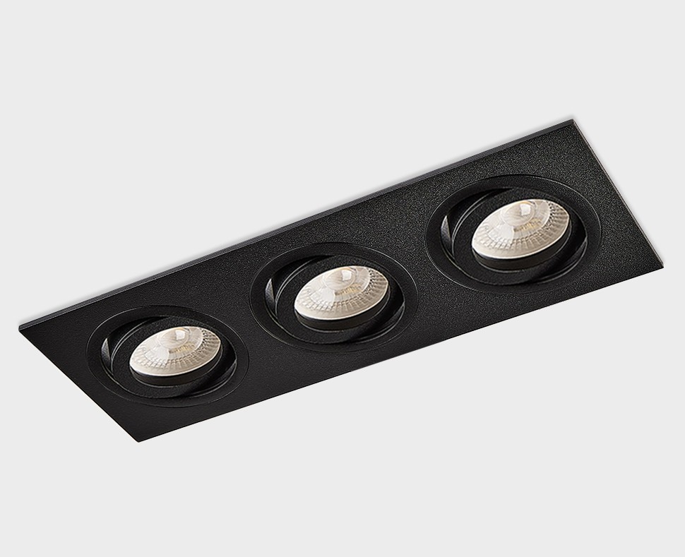 Встраиваемый светильник Italline SAG 03b SAG303-4 black/black