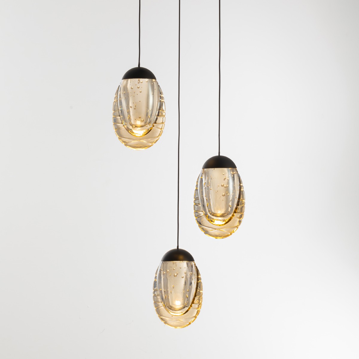 Светильник подвесной Delight Collection MD25090022 MD25090022-3A matt black/champagne