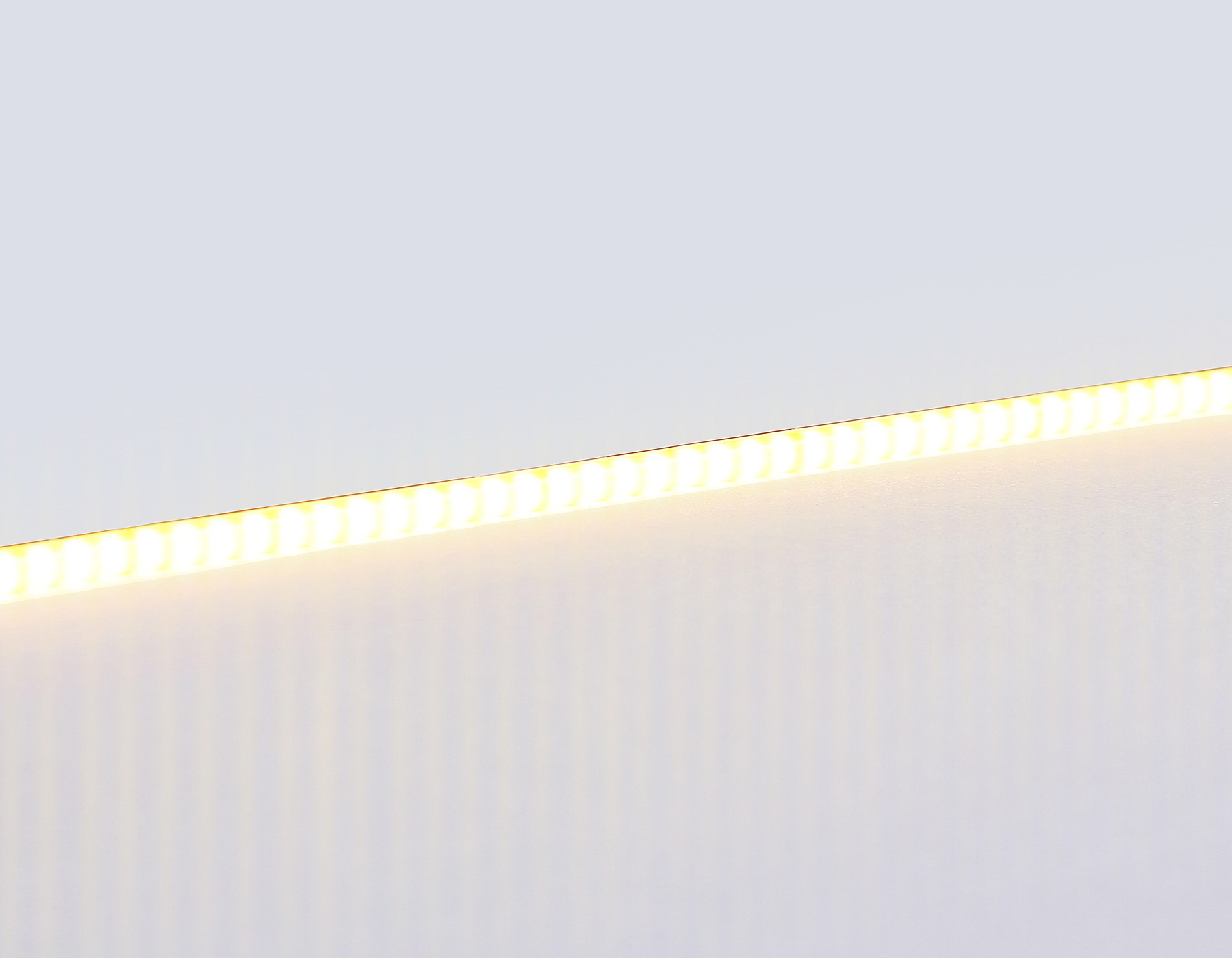 Светодиодная лента Ambrella LED Strip 24V GS4601