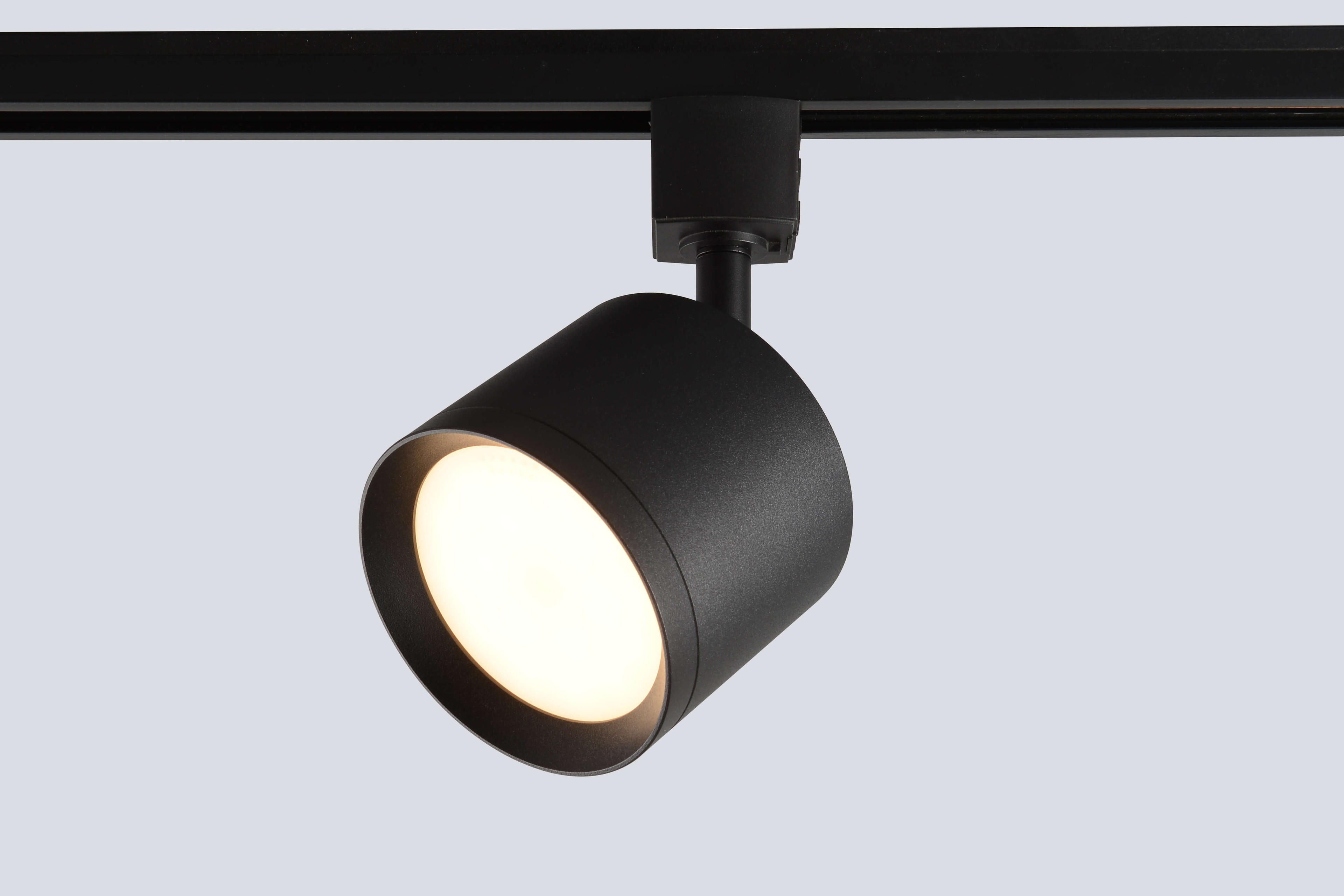 Трековый светильник Crystal Lux Basic CLT 0.31 020 BK