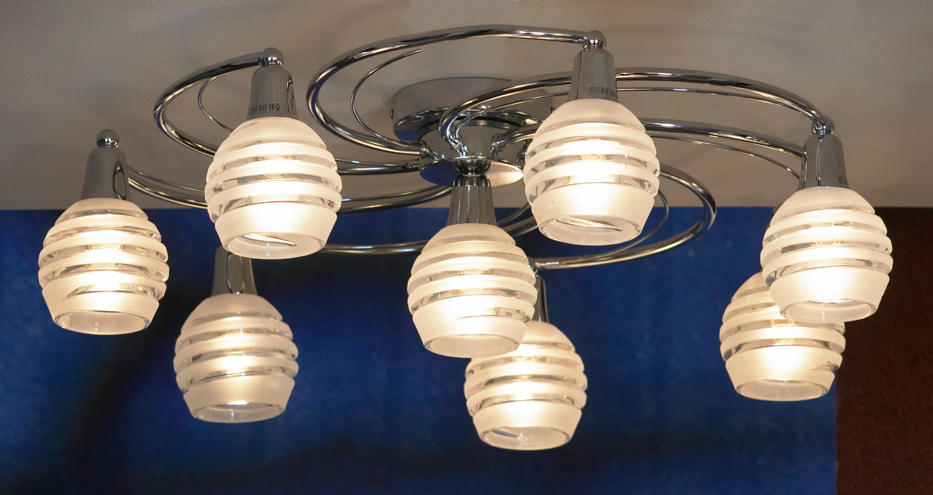 Потолочная люстра Lussole Barchi LSC-9307-08