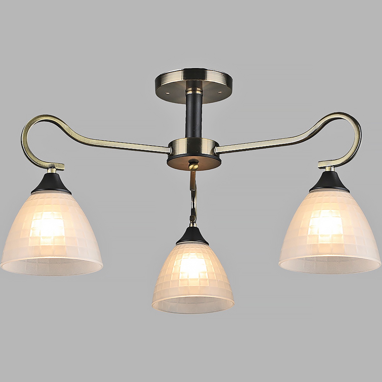 Потолочная люстра Reluce  03751-0.3-03