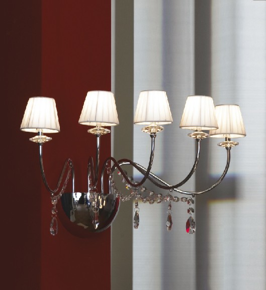 Настенное бра Lussole Frascati LSQ-5701-05