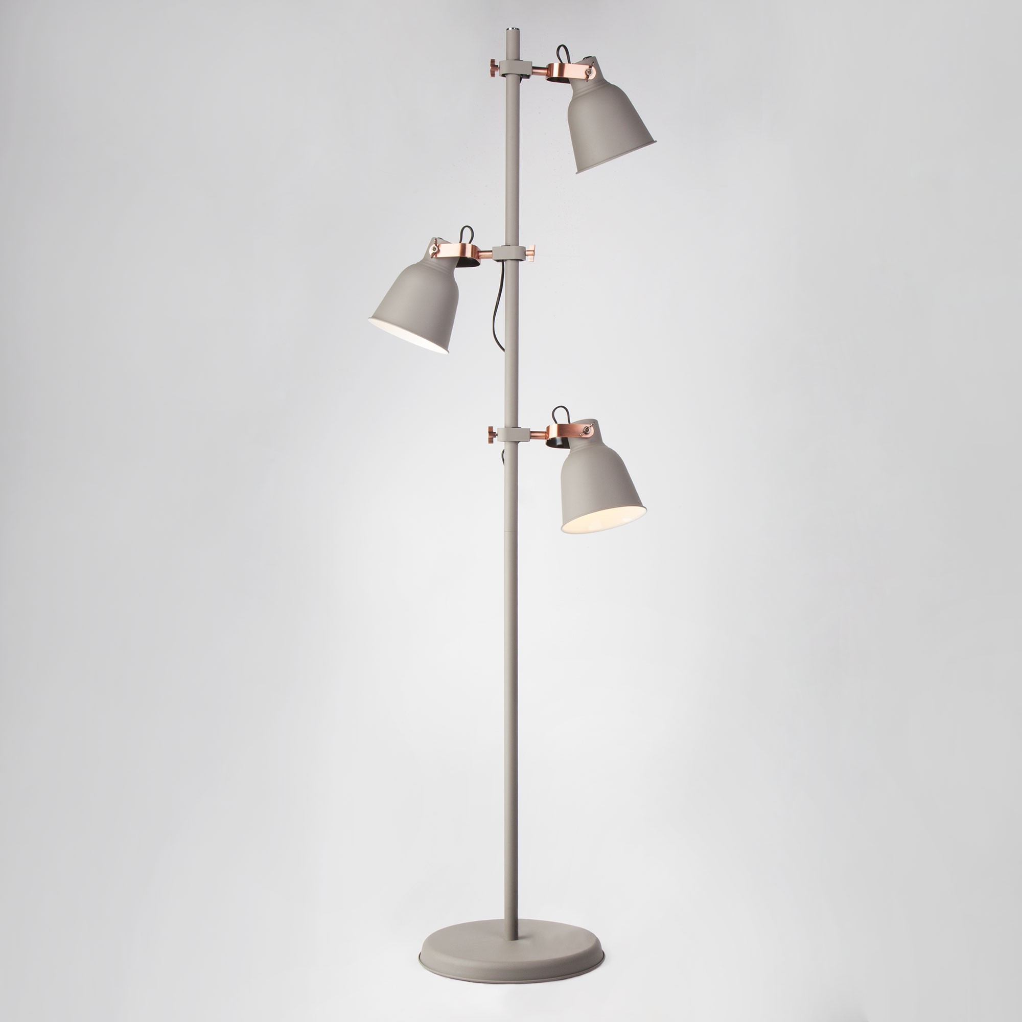 Торшер Eurosvet Projector 01031/3 серый