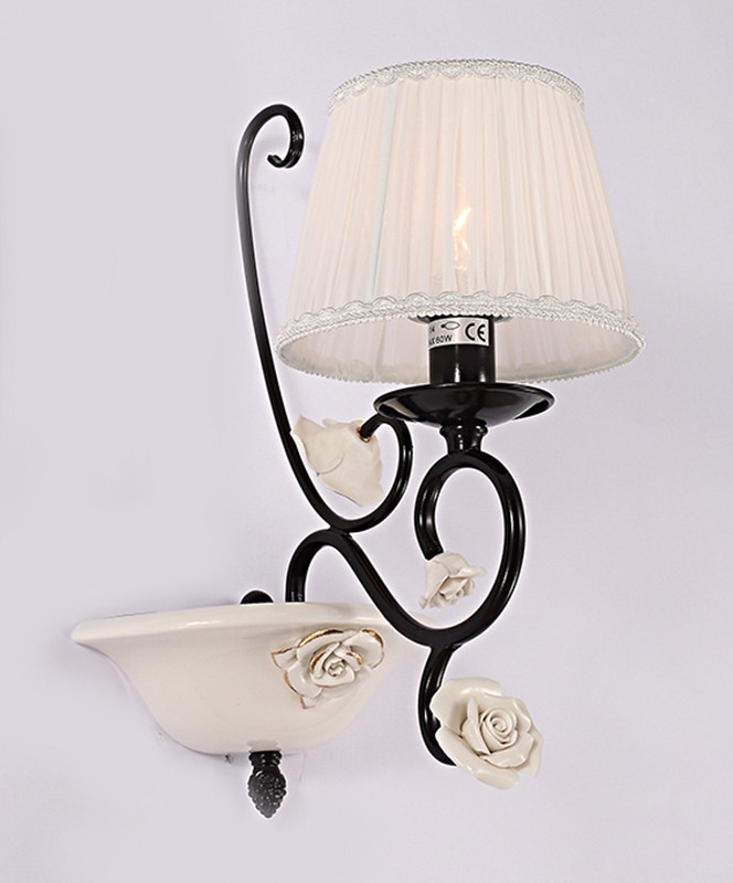 Бра с цветочками Летисия W17079/1GBK Lumien Hall