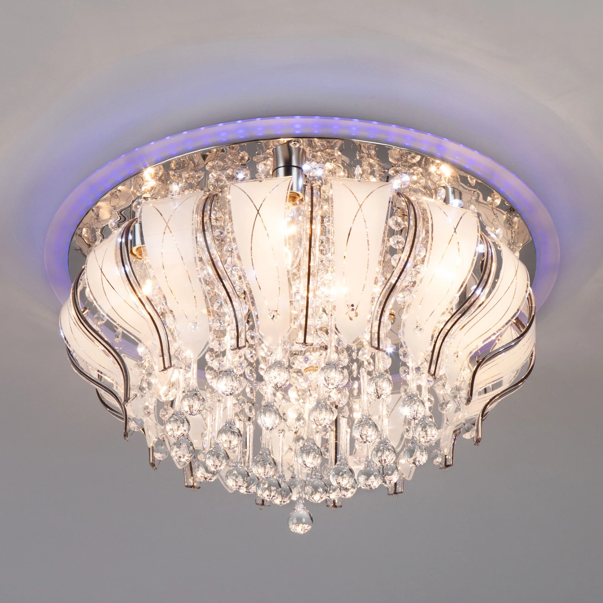 Потолочная люстра с пультом Soffite Eurosvet 80119/8 хром/синий+красный+фиолетовый